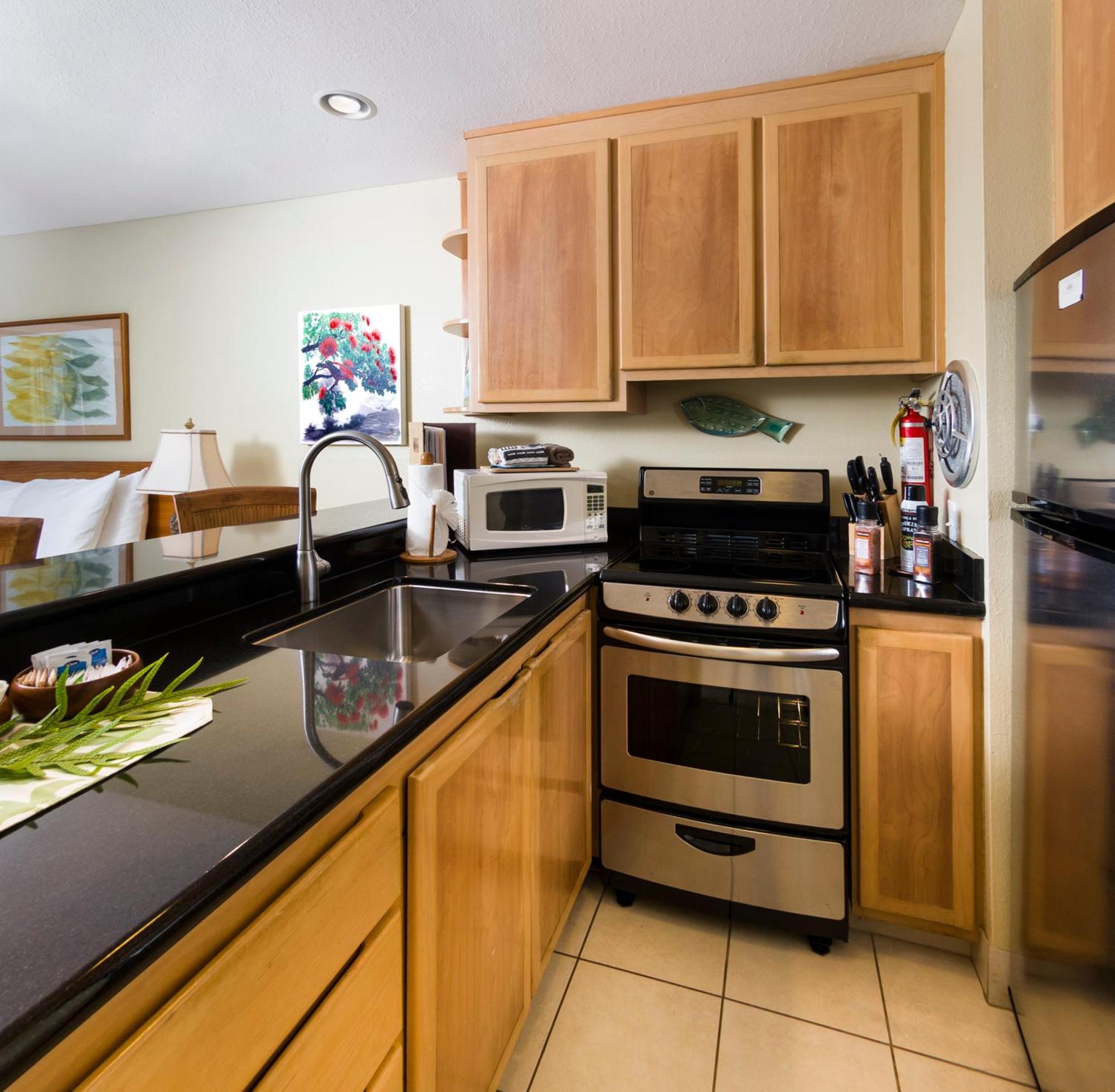 Kai Maui - #106 Kuakahi Partial Oceanview Apartamento